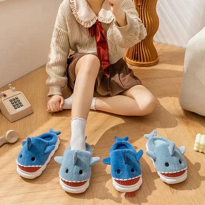 Pantufa Tubarão - SharkyToff